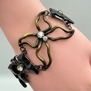 Antique Gold Tone Butterfly Link Bracelet with Rhinestone Accents